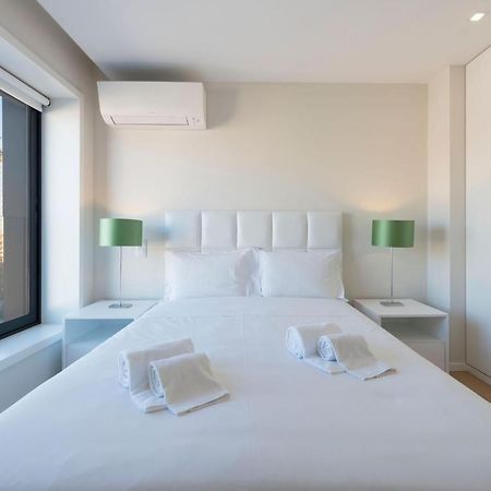 LovelyStay - Trindade Cozy Apartment OOporto Exterior foto