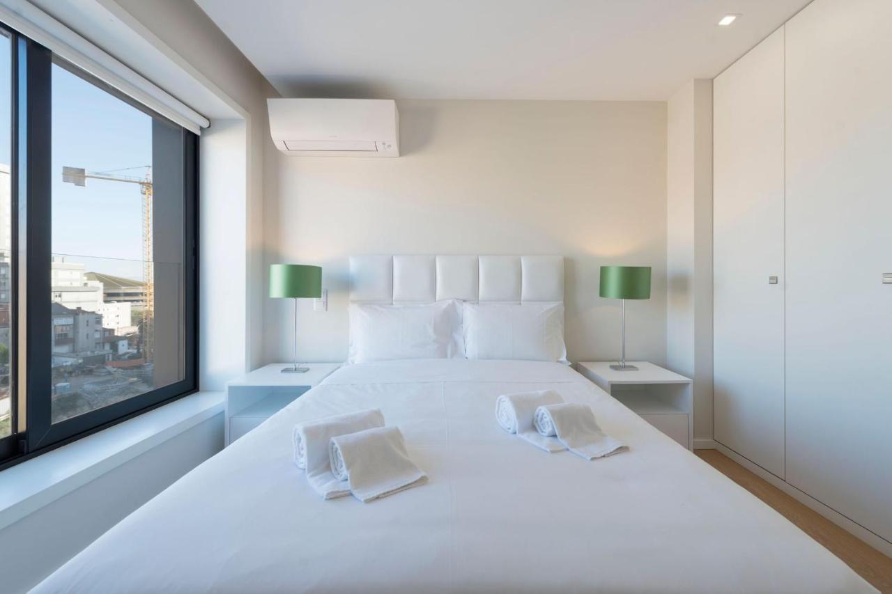 LovelyStay - Trindade Cozy Apartment OOporto Exterior foto