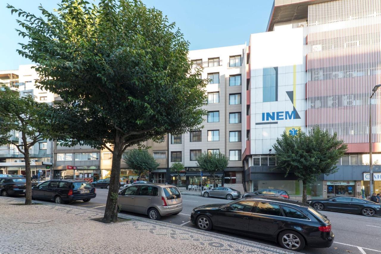 LovelyStay - Trindade Cozy Apartment OOporto Exterior foto